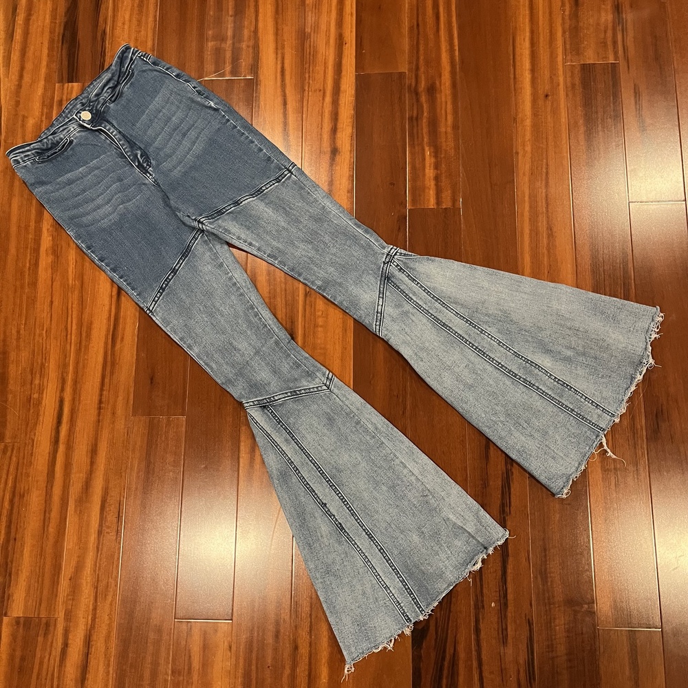 Saints & Hearts Two Tone Ombre Jeans Denim Flare Bell Patchwork Pants 70s Small